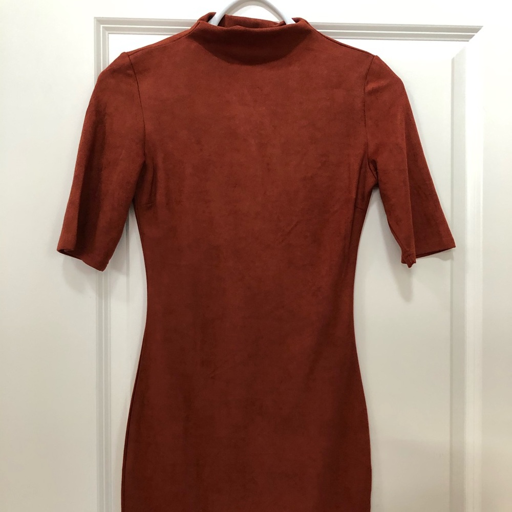 Mid Sleeve Fitted Dress